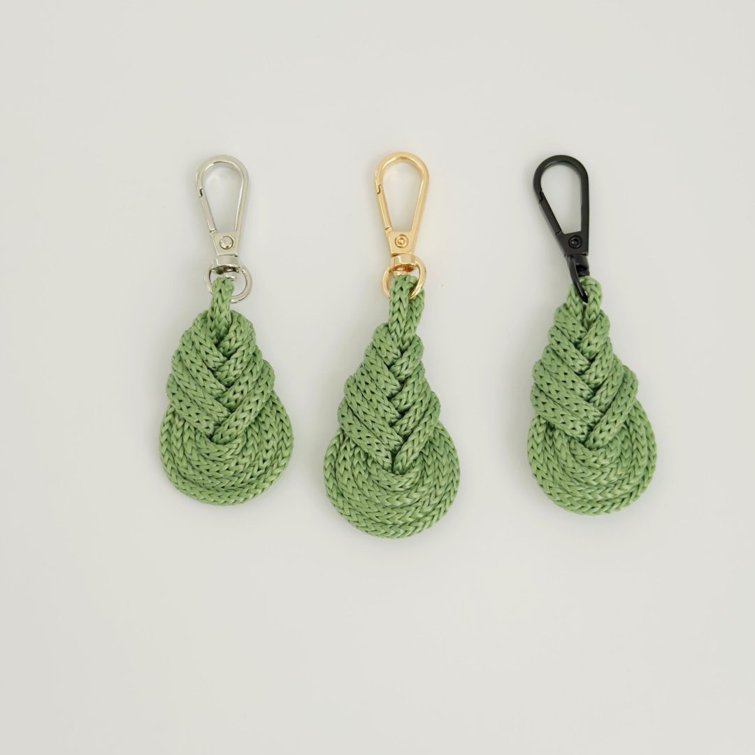Agam keychain- olive green