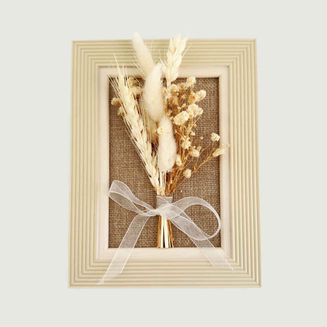 Peyton Wooden Frame with Dried Flowers