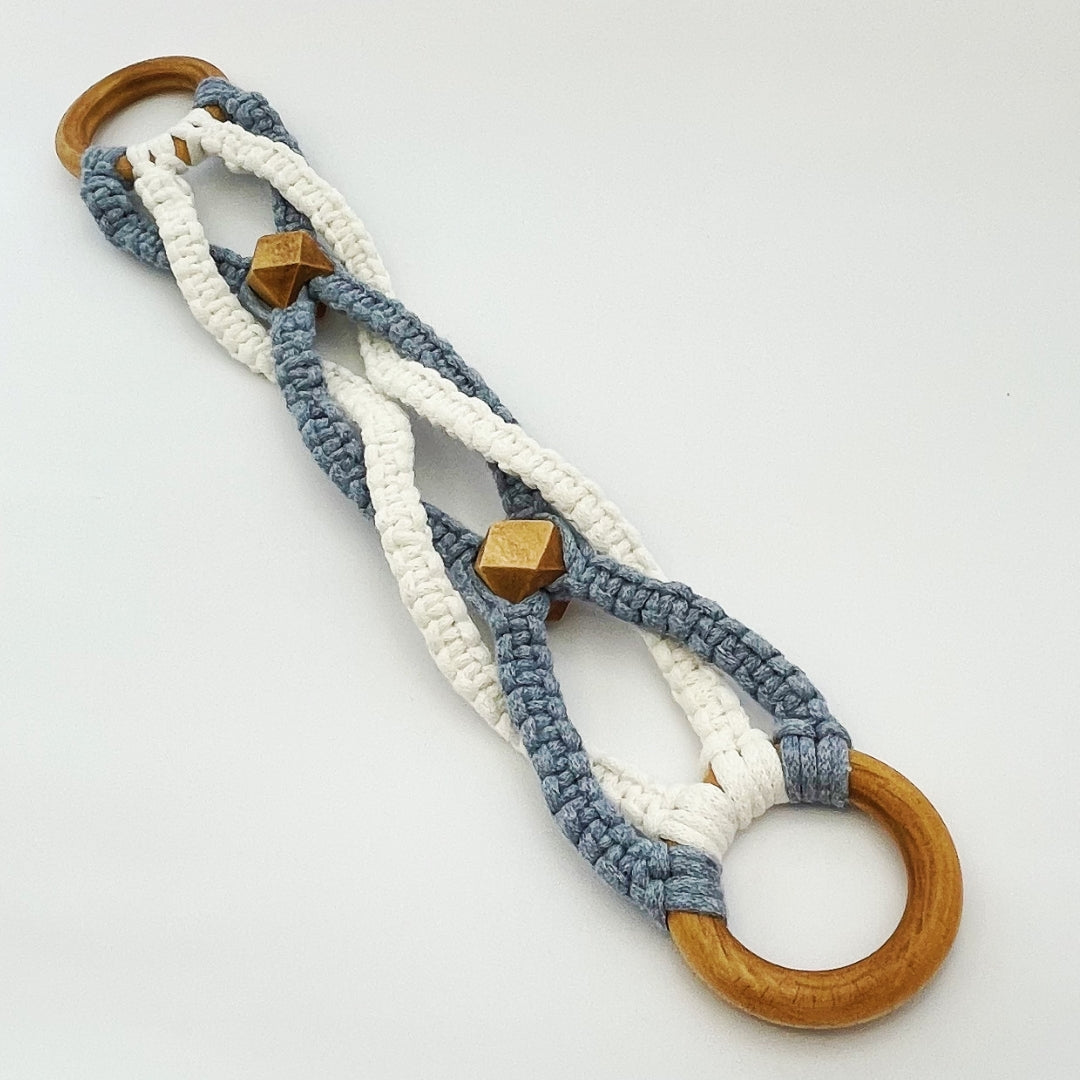 Lia kitchen towel rack