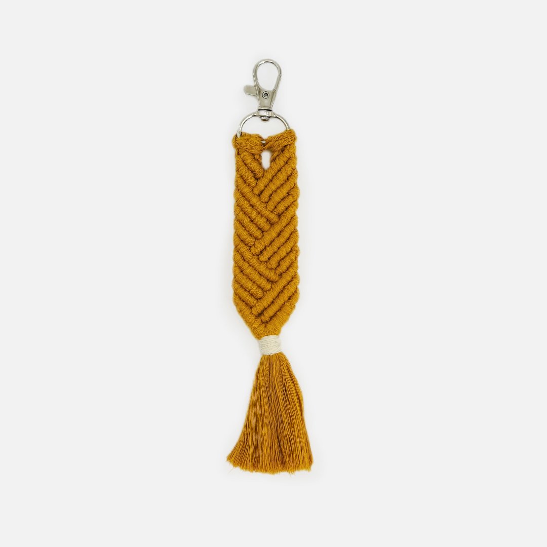 macrame keychain מחזיק מפתחות Andrea-חרדל