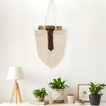 macrame leaf wall hanger