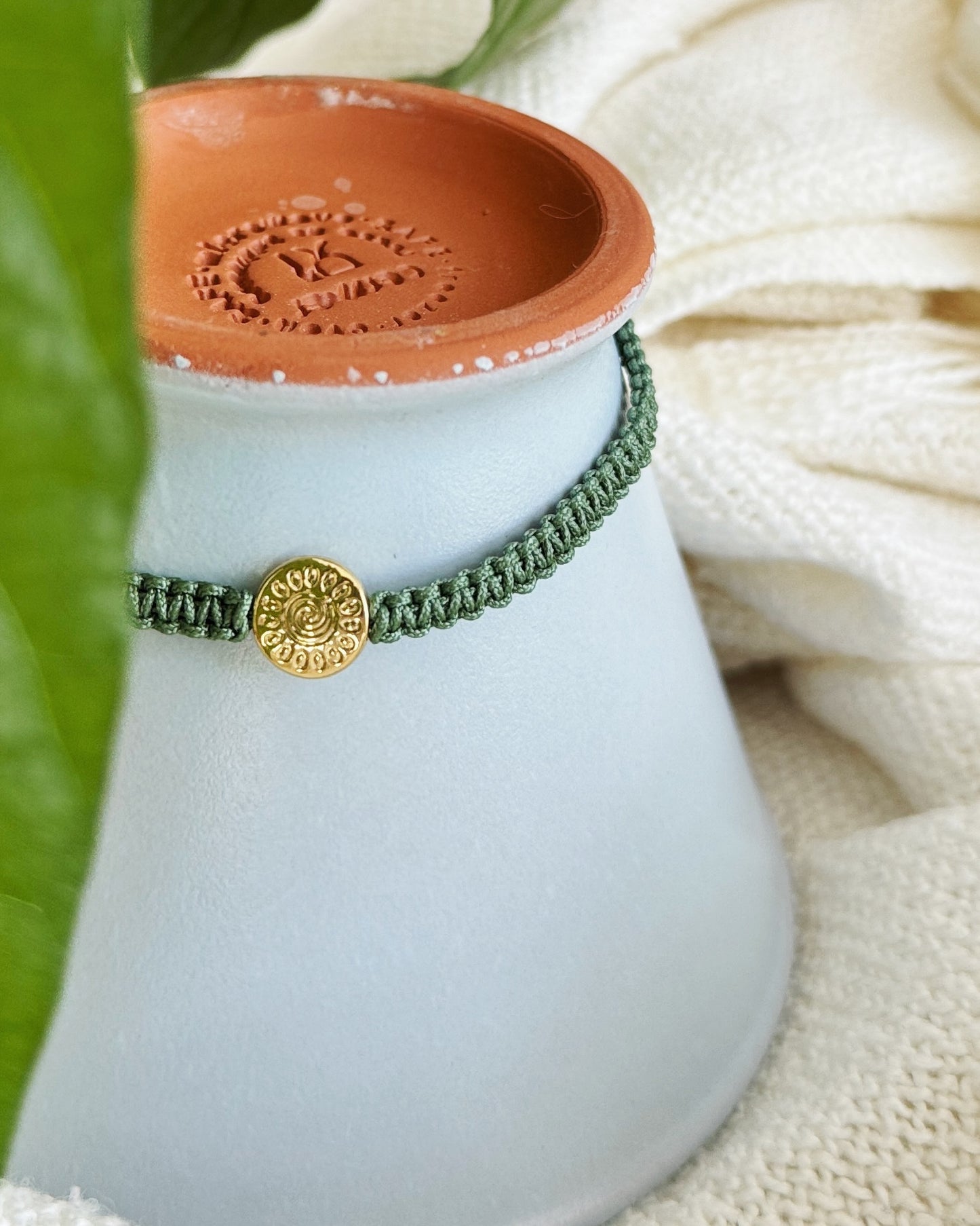 Solis ankle bracelet