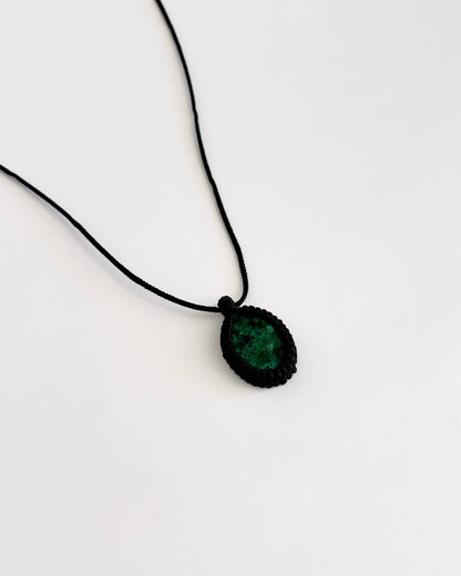 אבן אילת (Eilat Stone) שילוב מלכיט וקריסוקולה